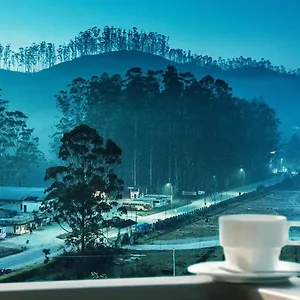 Clouds Valley **** Munnar